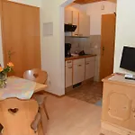 Haus Monika Apartamento